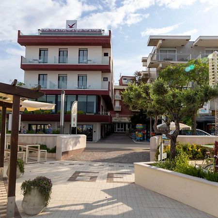 Hotel Della Motta Bellaria-Igea Marina Exterior foto