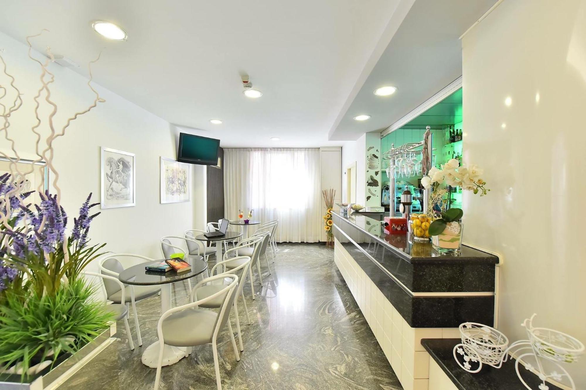 Hotel Della Motta Bellaria-Igea Marina Exterior foto